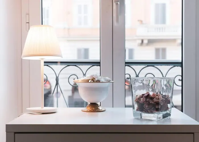 Elegante Nel Cuore Di Appartamento Roma